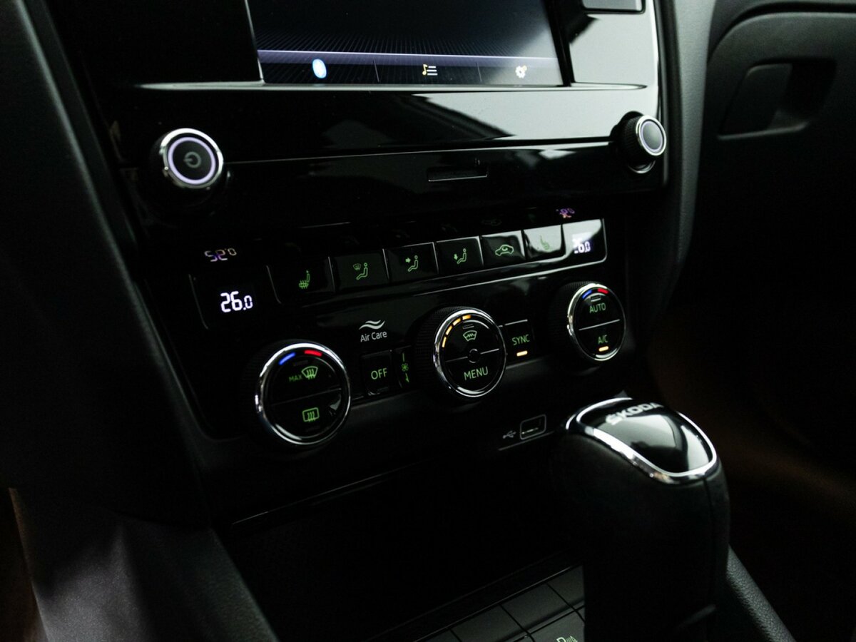 Skoda Octavia III (A7) Рестайлинг, 2019 - Фото №14