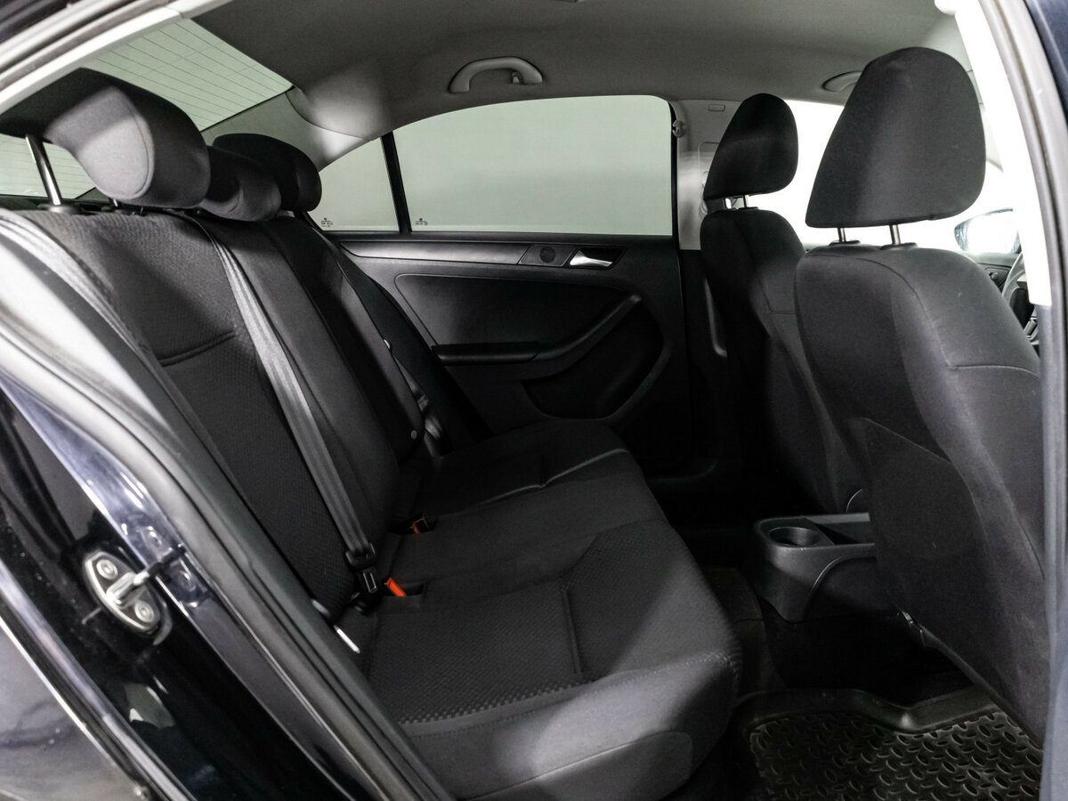 Volkswagen Jetta VI, 2013 - Фото №10