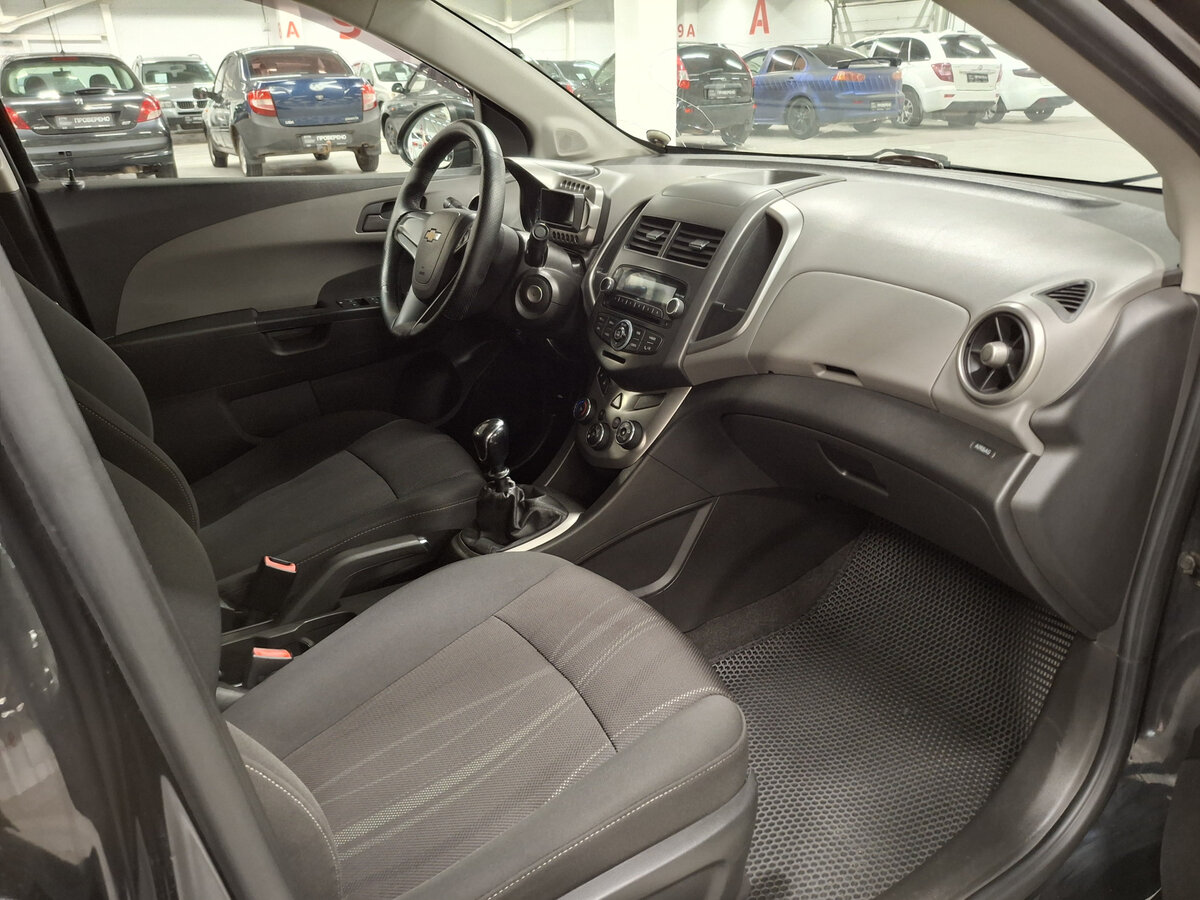 Chevrolet Aveo II, 2012 - Фото №10