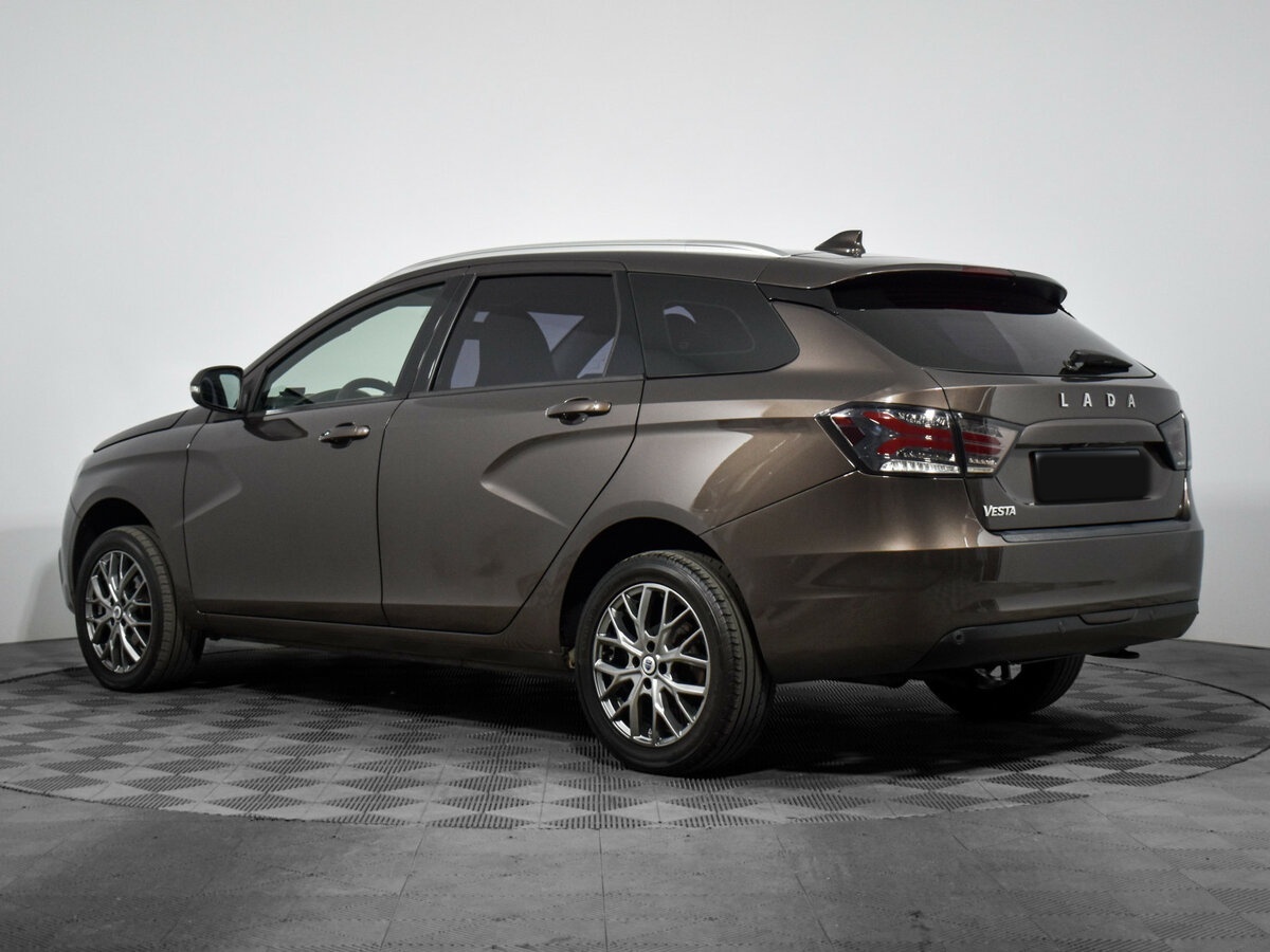 Lada (ВАЗ) Vesta SW I, 2018 - Фото №6