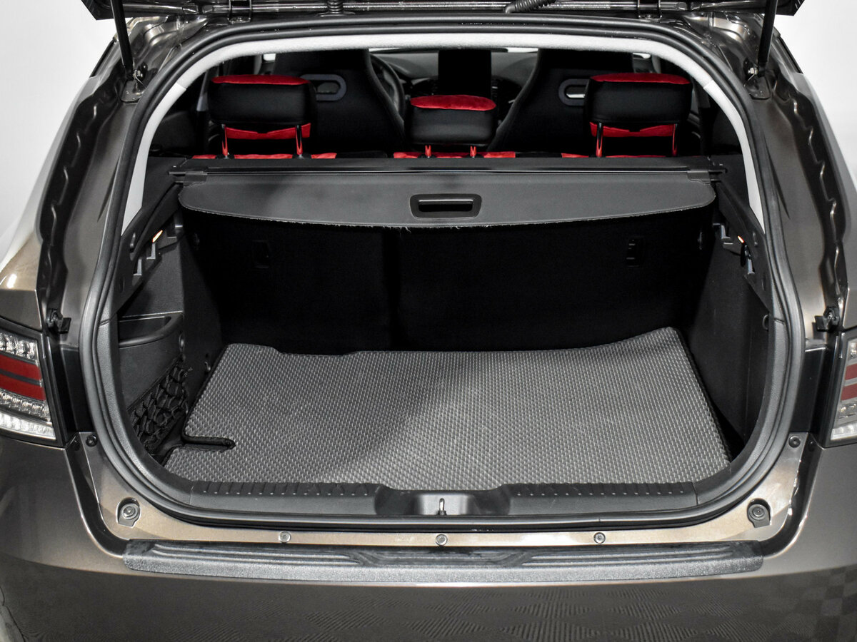 Lada (ВАЗ) Vesta SW I, 2018 - Фото №18