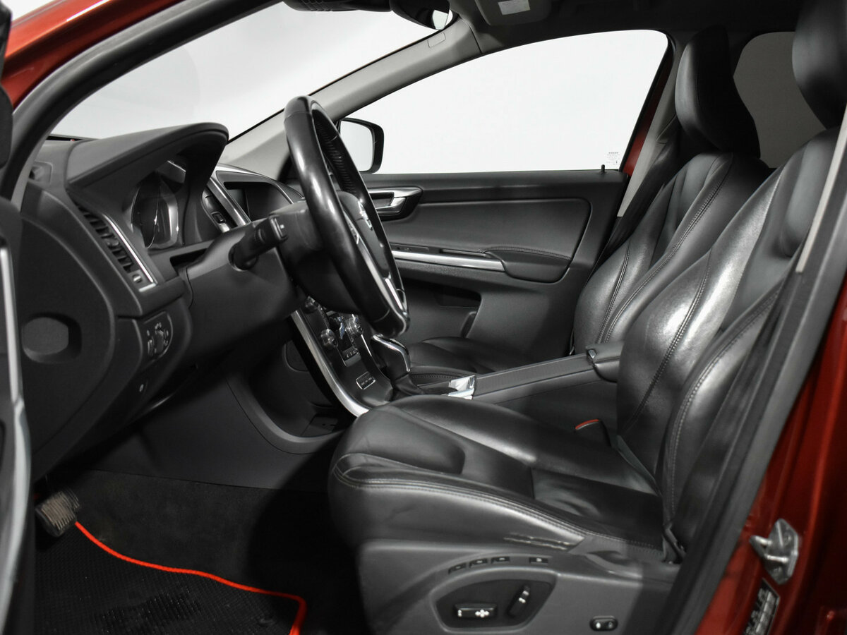 Volvo XC60 I Рестайлинг, 2015 - Фото №9