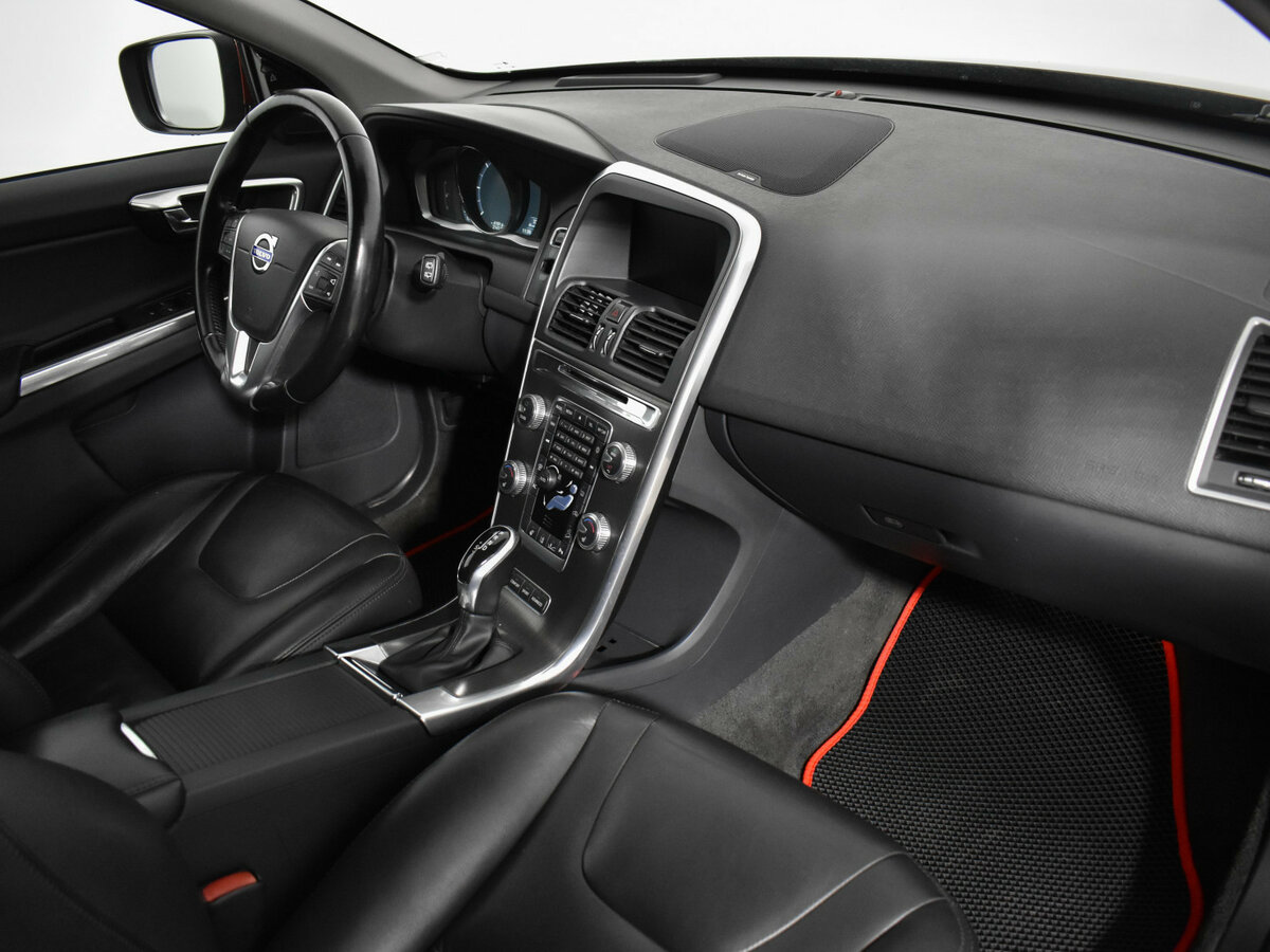 Volvo XC60 I Рестайлинг, 2015 - Фото №10