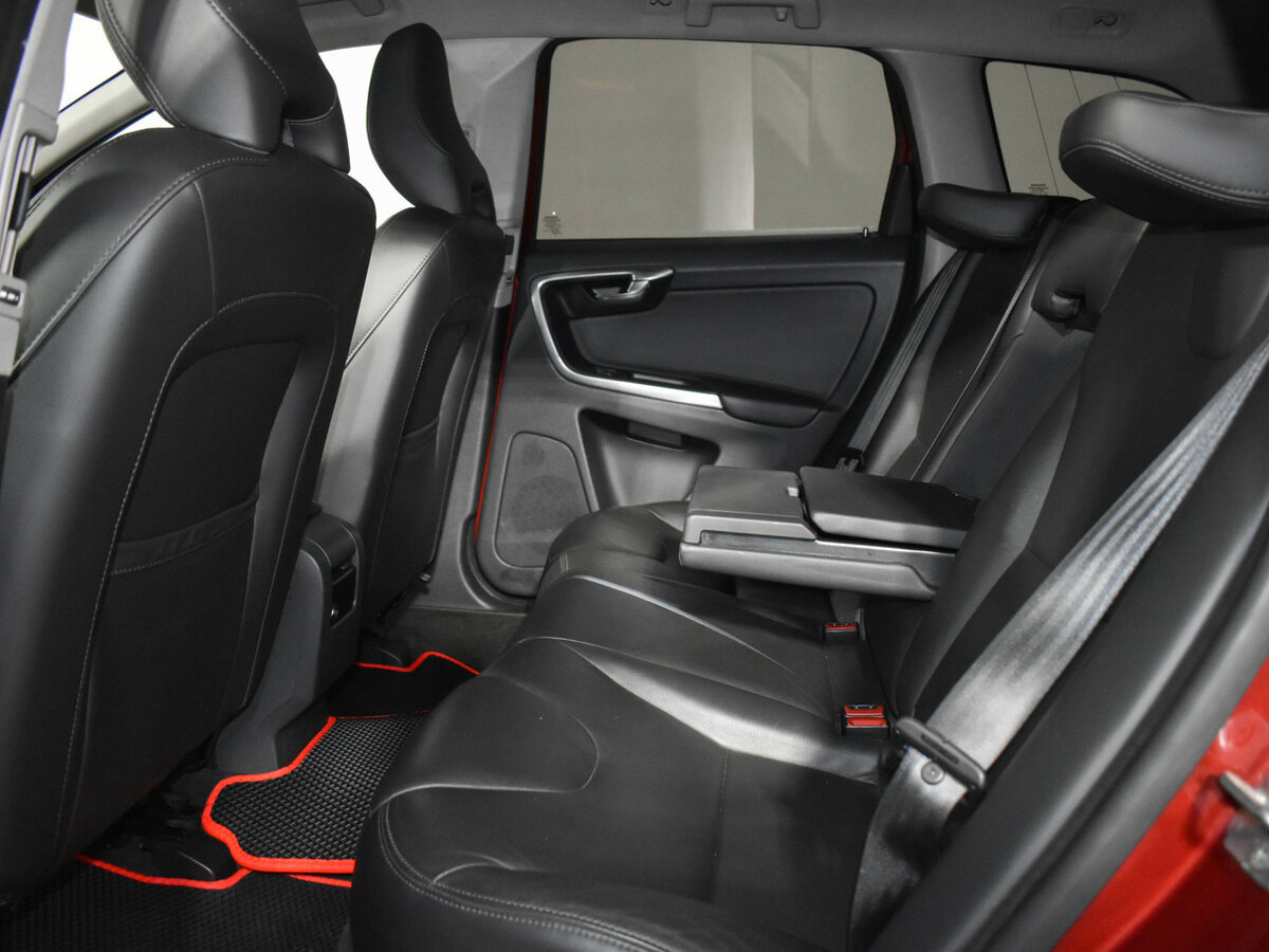 Volvo XC60 I Рестайлинг, 2015 - Фото №11