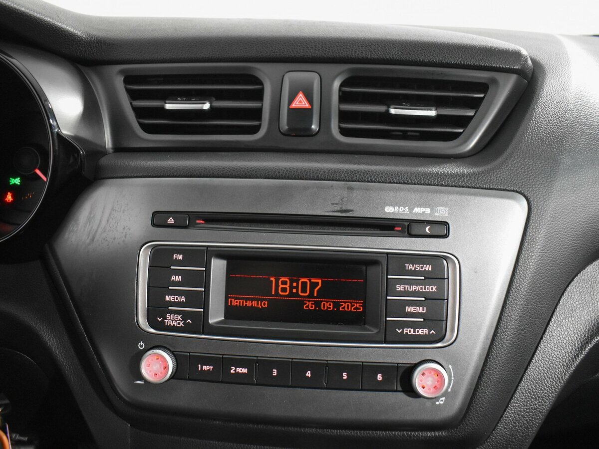 Kia Rio III Рестайлинг, 2016 - Фото №13