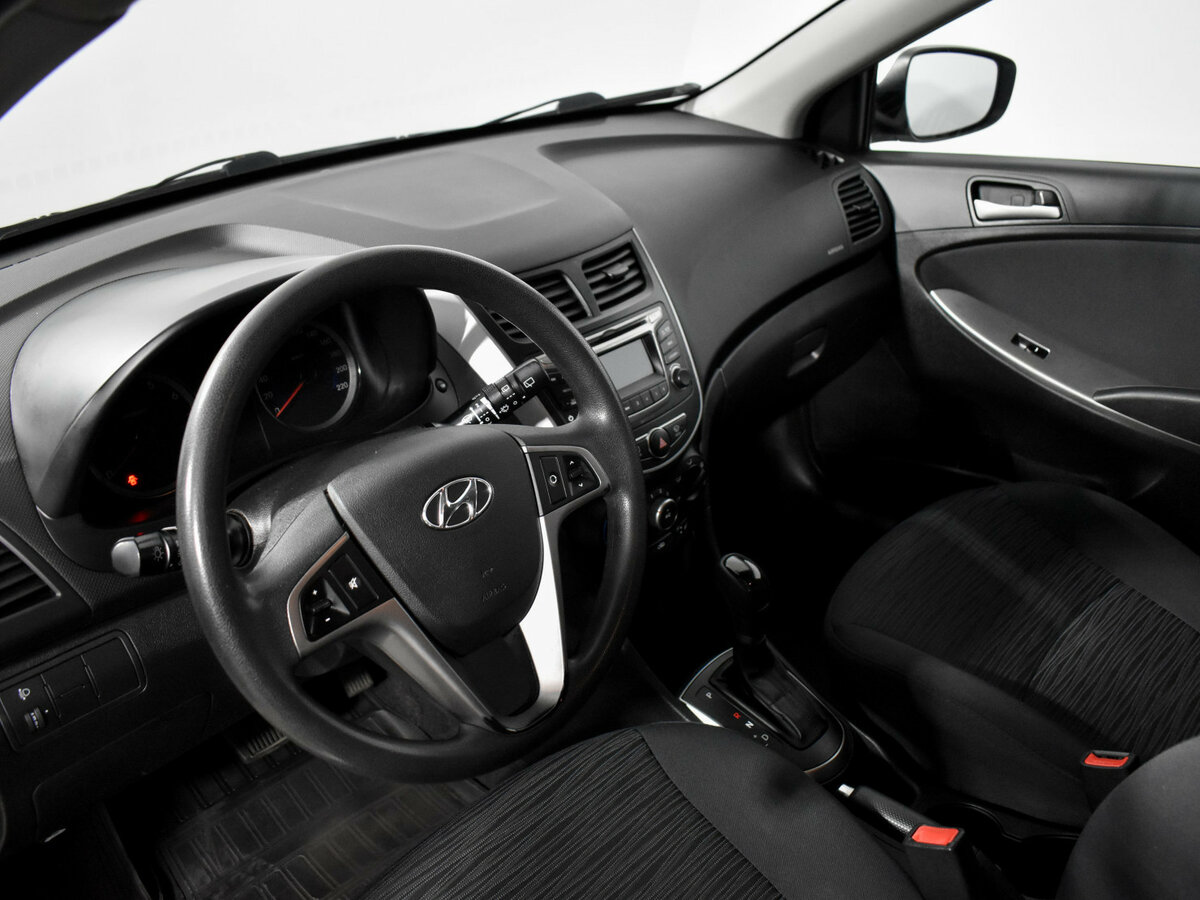 Hyundai Solaris I Рестайлинг, 2015 - Фото №8