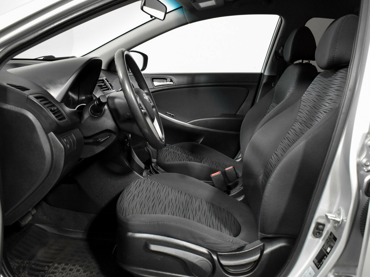 Hyundai Solaris I Рестайлинг, 2015 - Фото №9