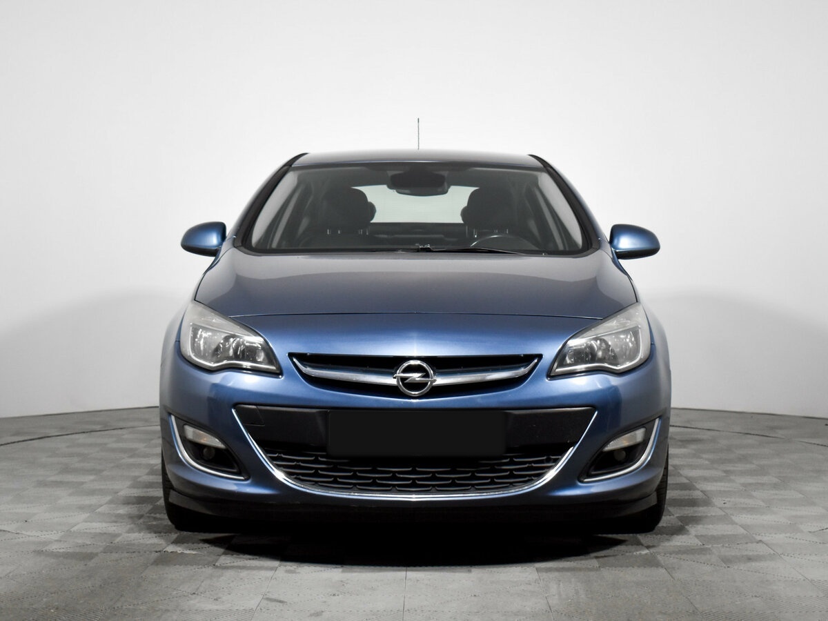 Opel Astra J Рестайлинг, 2013 - Фото №1