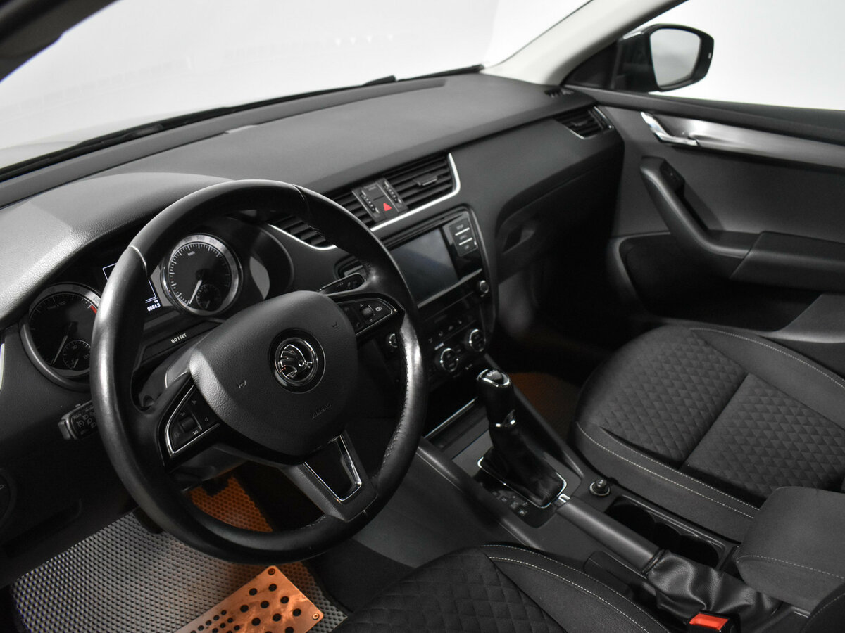 Skoda Octavia III (A7) Рестайлинг, 2017 - Фото №8