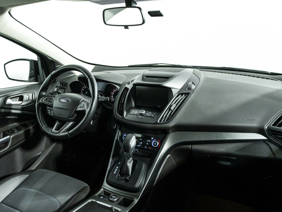 Ford Kuga II Рестайлинг, 2017 - Фото №8