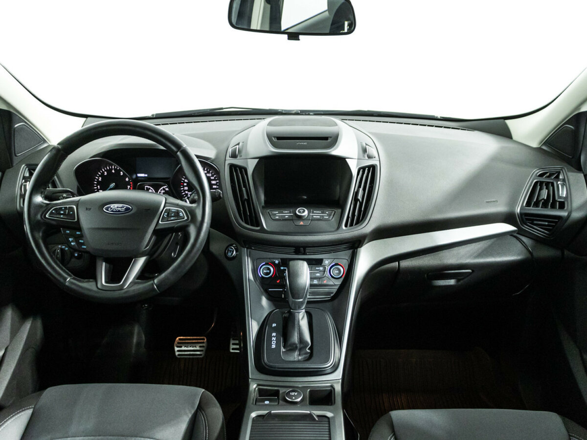 Ford Kuga II Рестайлинг, 2017 - Фото №12