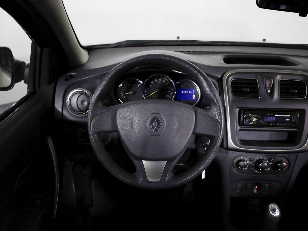 Renault Logan II, 2015 - Фото №9