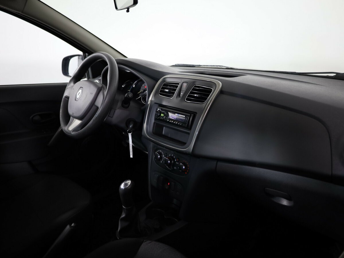 Renault Logan II, 2015 - Фото №10