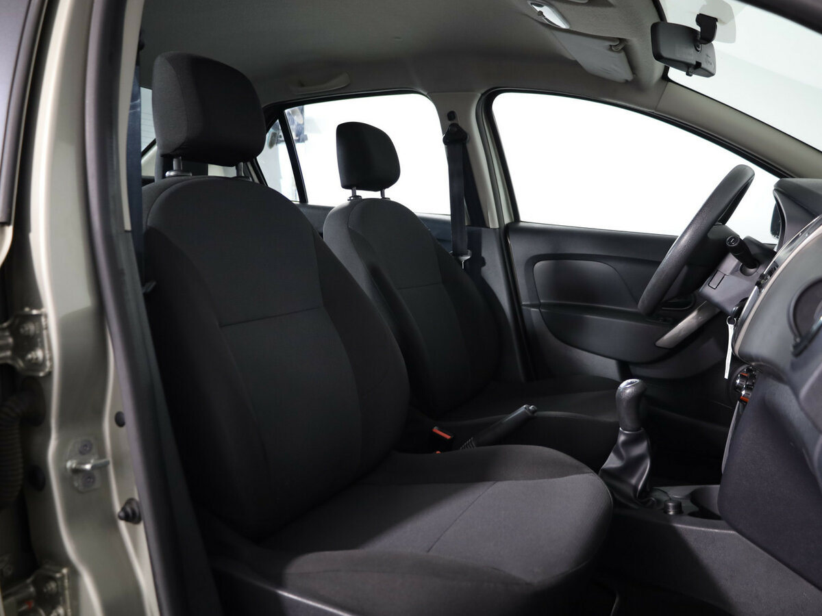 Renault Logan II, 2015 - Фото №11