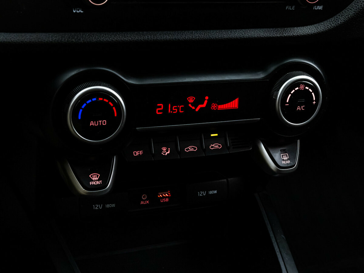 Kia Rio X-Line IV, 2018 - Фото №10