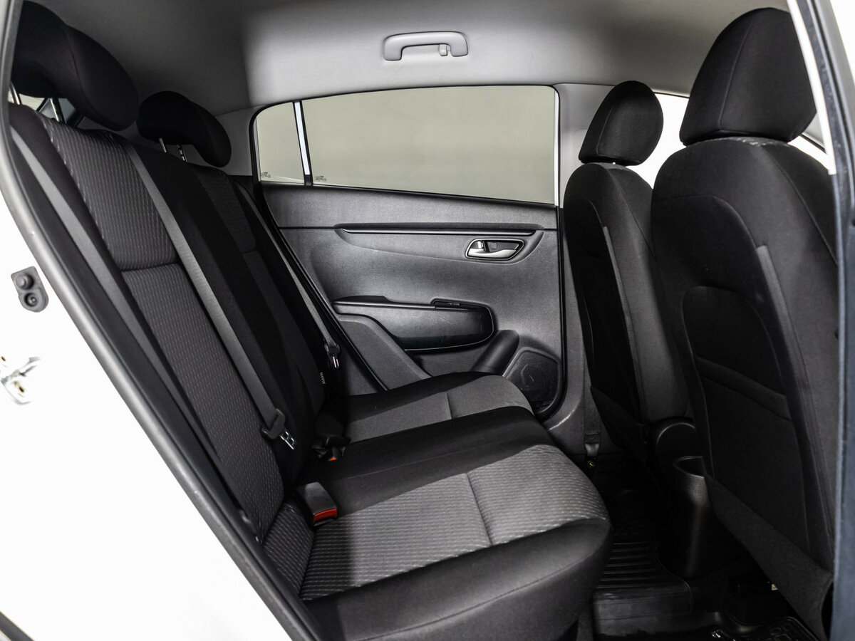 Kia Rio X-Line IV, 2018 - Фото №12