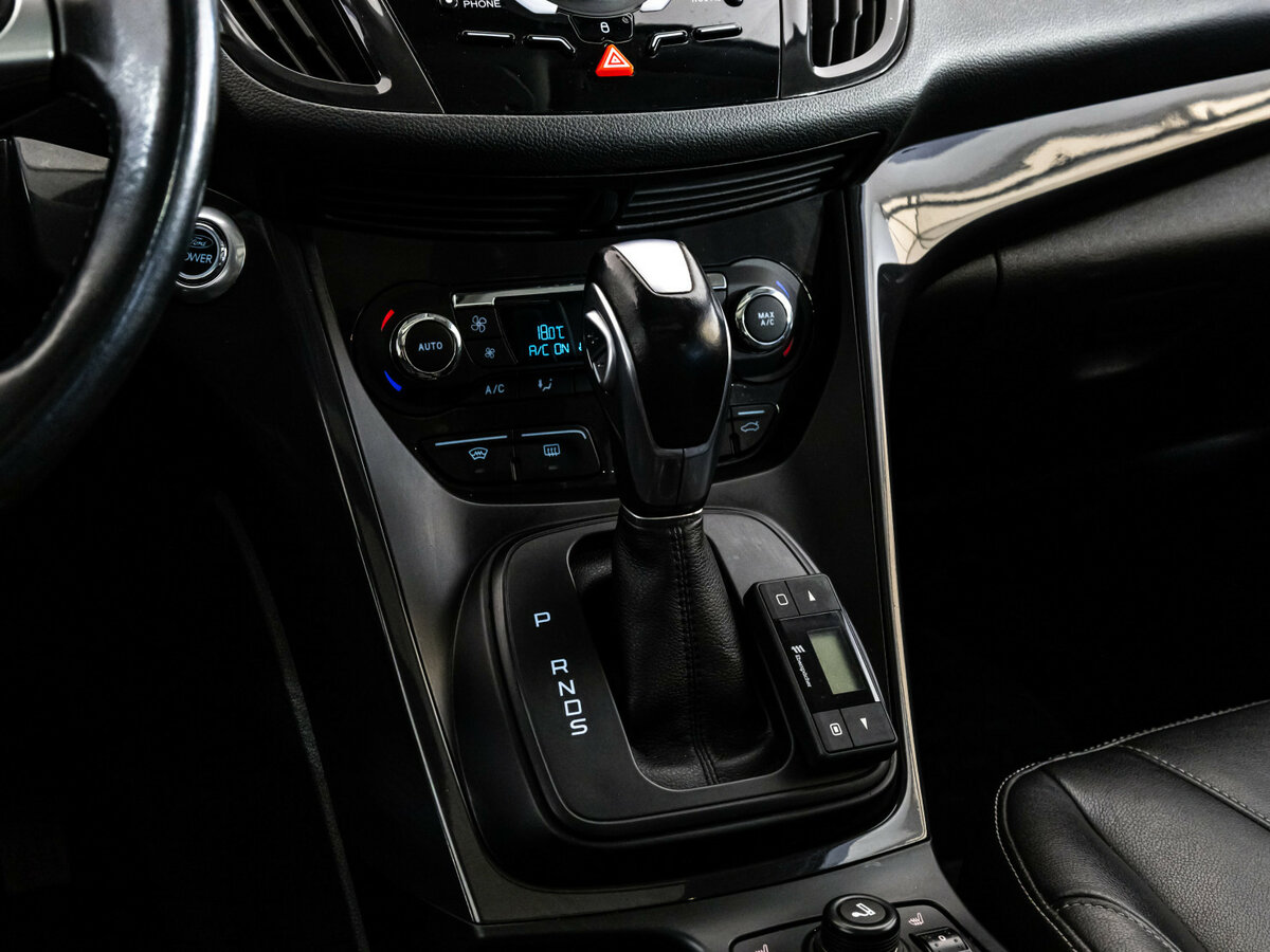 Ford Kuga II, 2013 - Фото №9