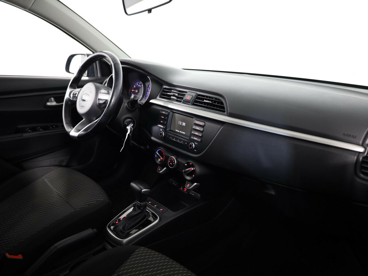 Kia Rio IV, 2017 - Фото №10