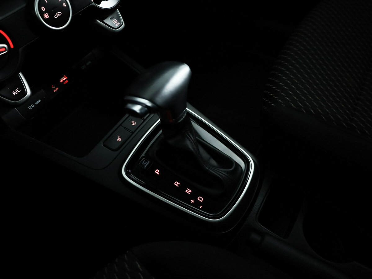 Kia Rio IV, 2017 - Фото №18