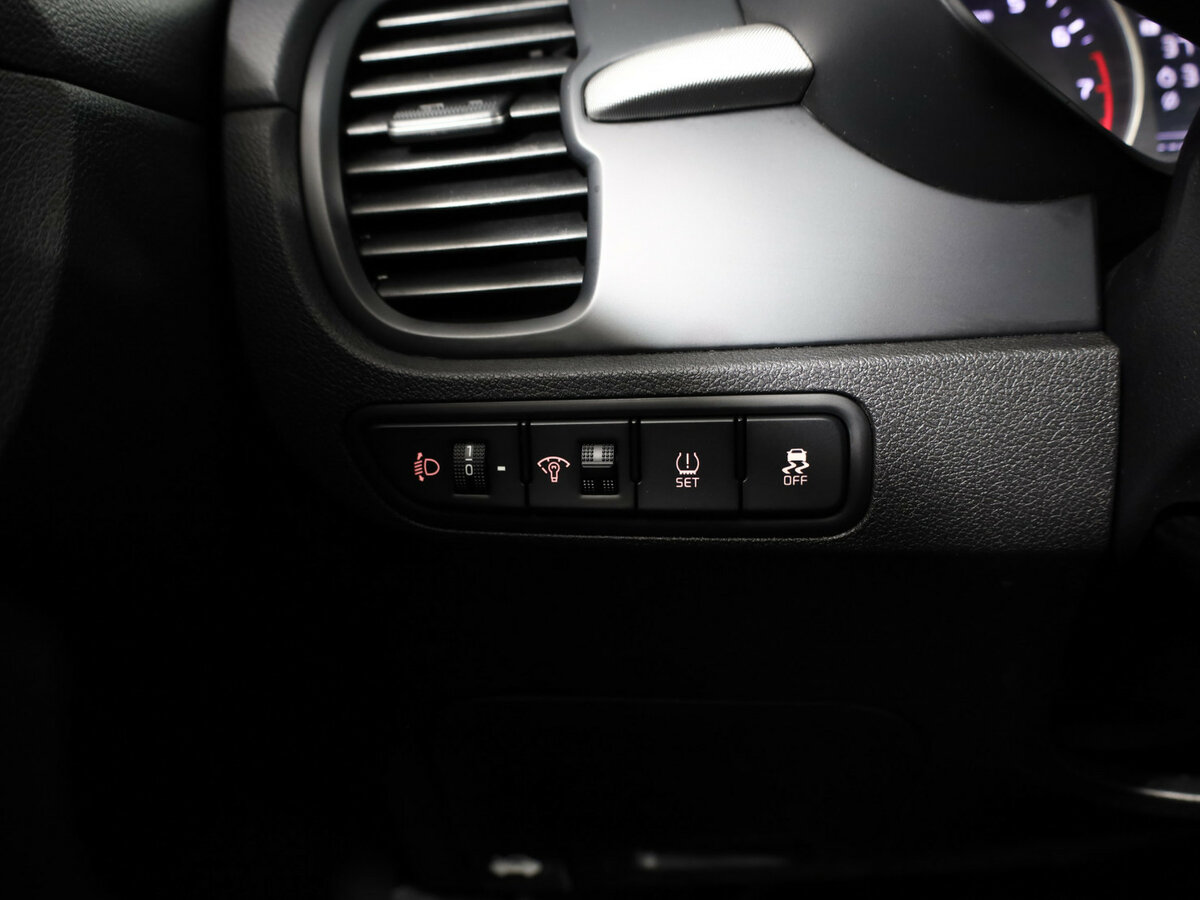 Kia Rio IV, 2017 - Фото №21