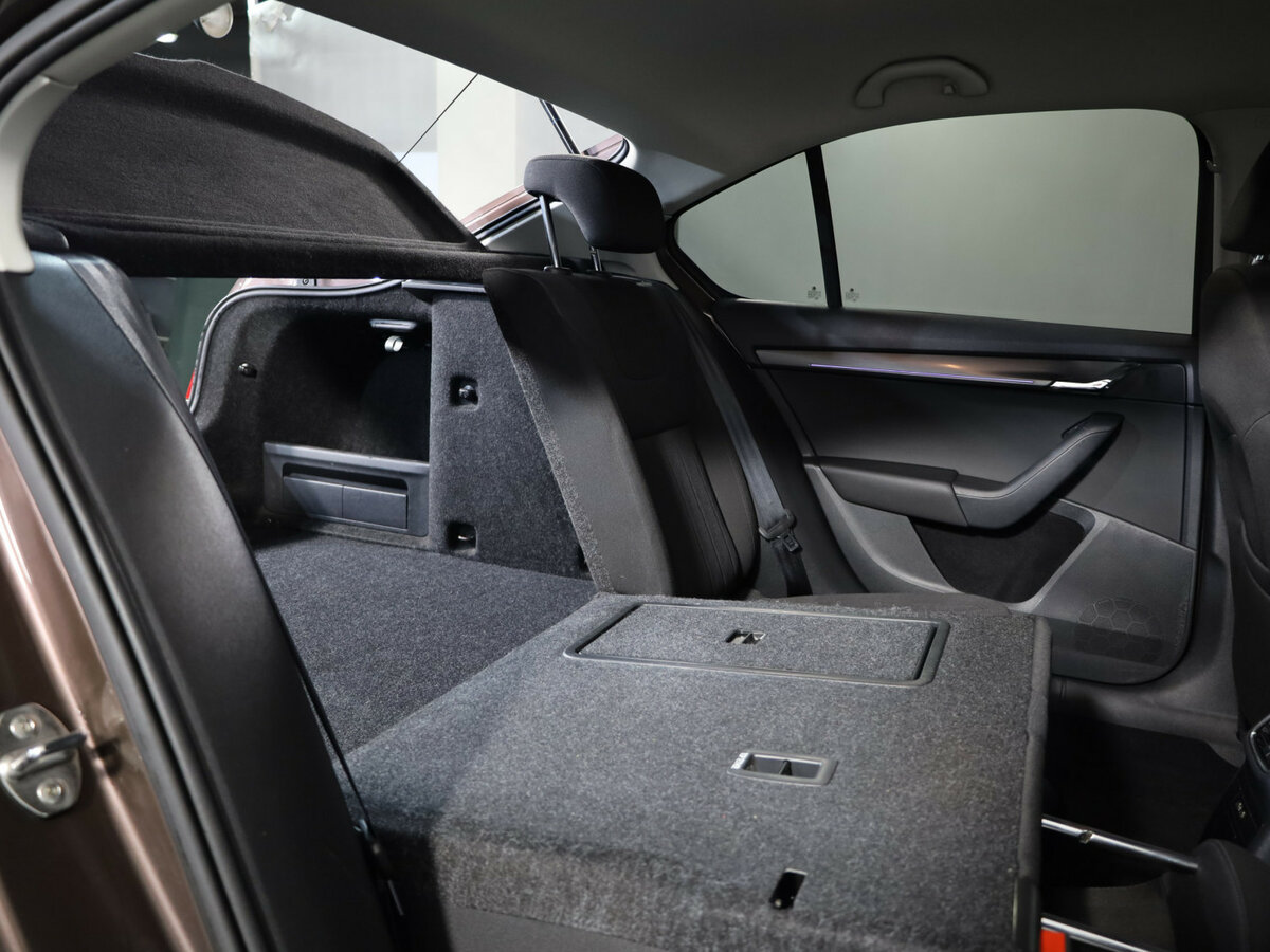 Skoda Octavia III (A7) Рестайлинг, 2017 - Фото №12