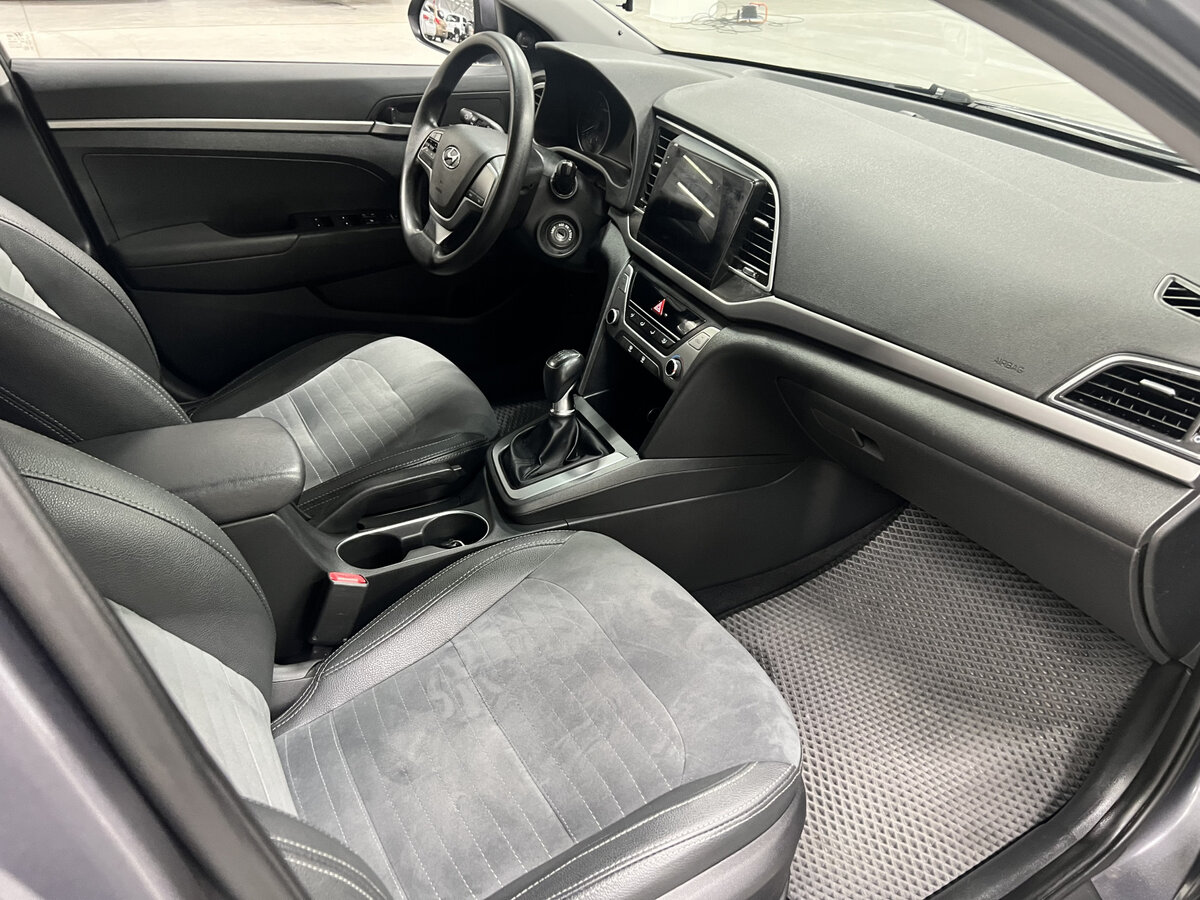 Hyundai Elantra VI (AD), 2016 - Фото №10