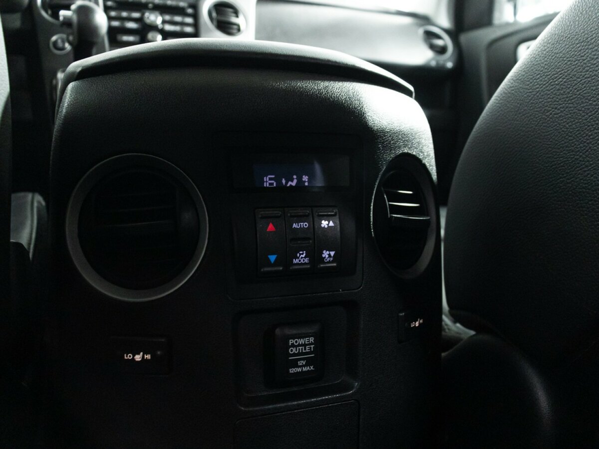 Honda Pilot II Рестайлинг, 2013 - Фото №17