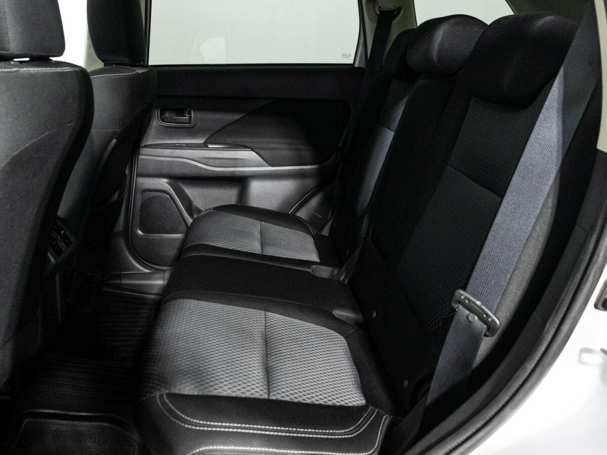 Mitsubishi Outlander III Рестайлинг 3, 2019 - Фото №9