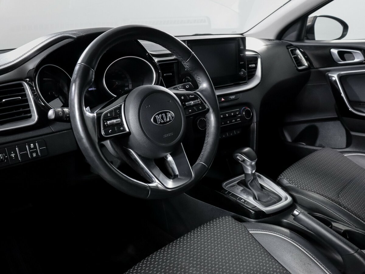 Kia Ceed III, 2020 - Фото №10