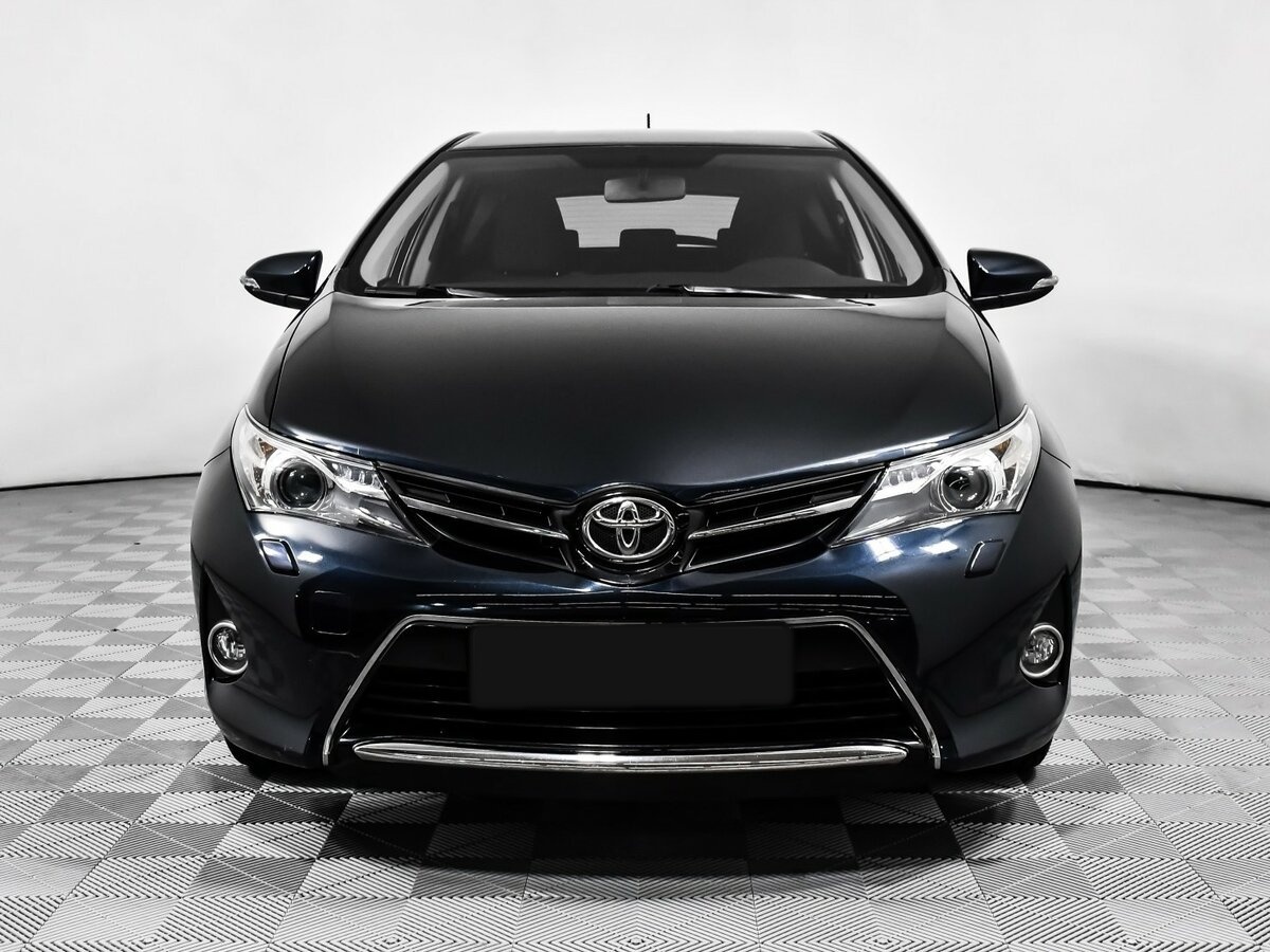 Toyota Auris II, 2014 - Фото №1