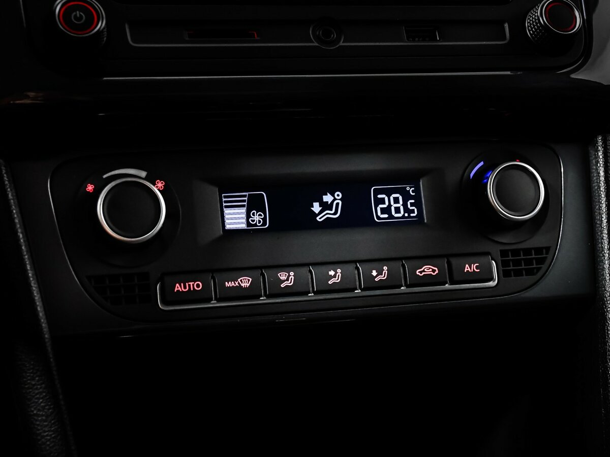 Volkswagen Polo V Рестайлинг, 2018 - Фото №14