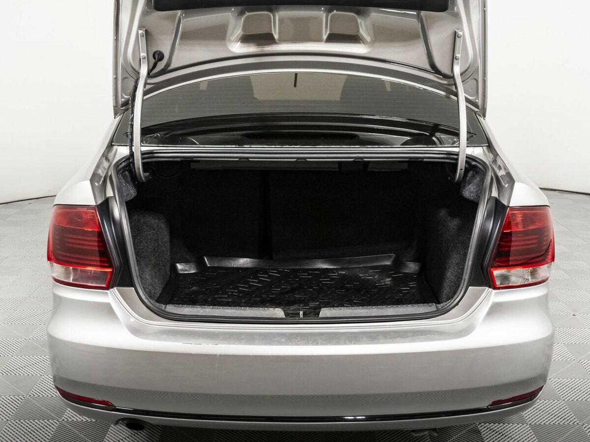 Volkswagen Polo V Рестайлинг, 2018 - Фото №13