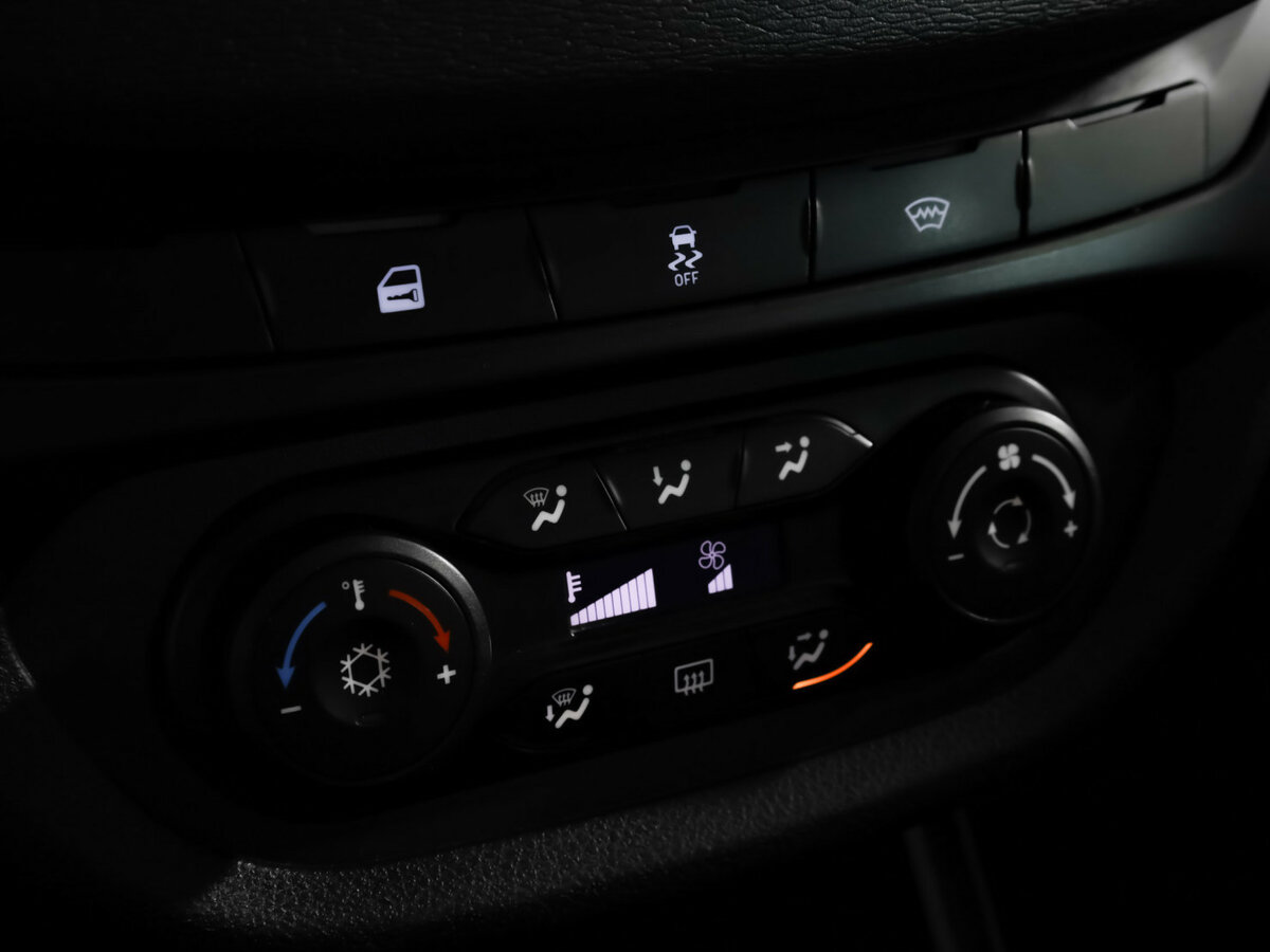 Lada (ВАЗ) Vesta SW Cross I, 2021 - Фото №12