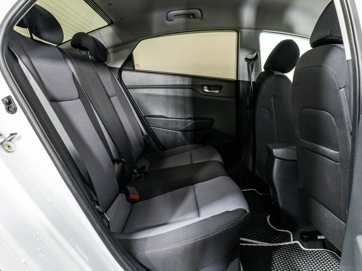 Hyundai Solaris II Рестайлинг, 2021 - Фото №15