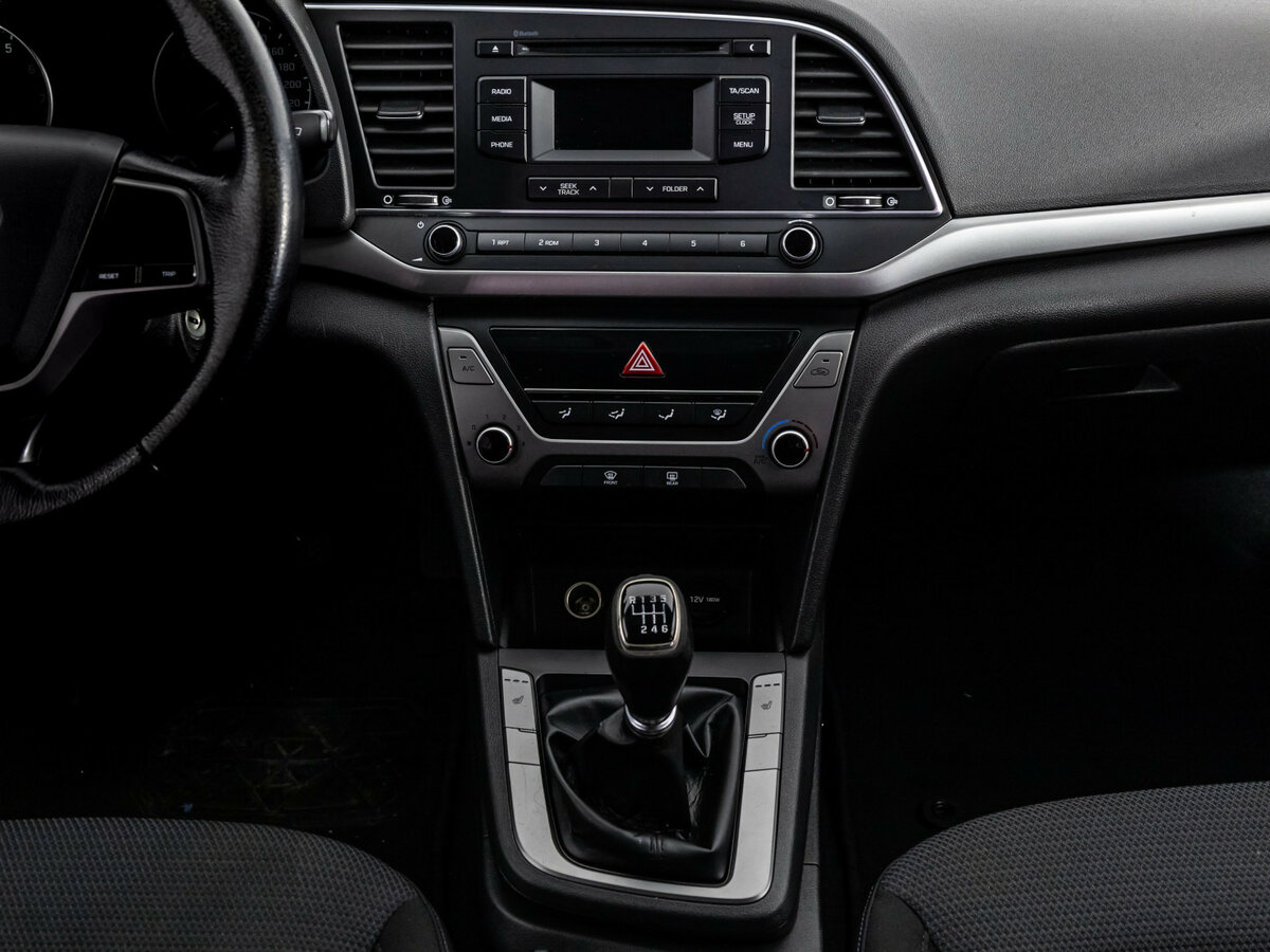 Hyundai Elantra VI (AD), 2016 - Фото №8