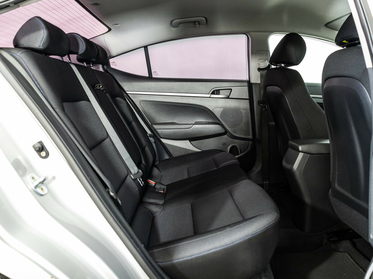 Hyundai Elantra VI (AD), 2016 - Фото №12