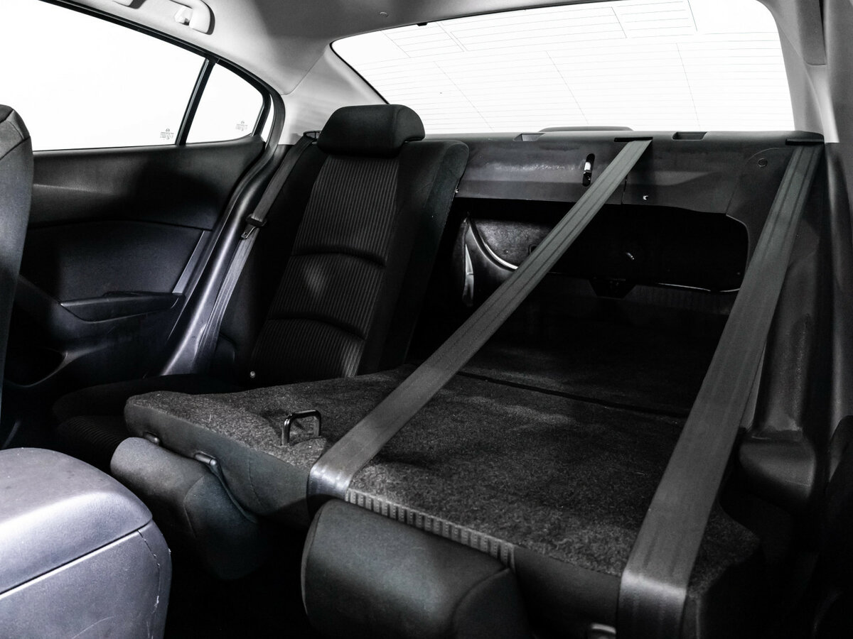 Mazda 3 III (BM), 2013 - Фото №14