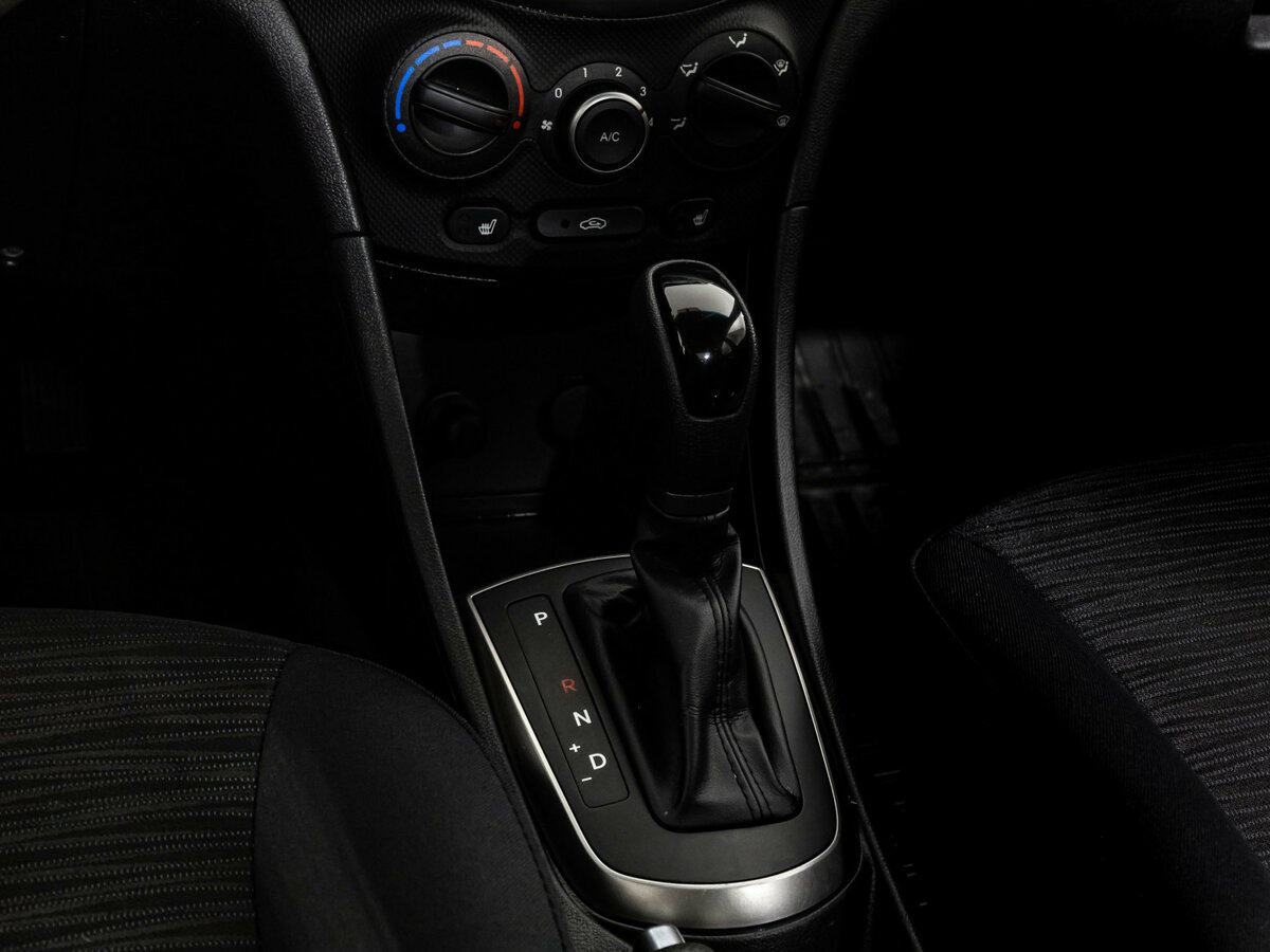 Hyundai Solaris I Рестайлинг, 2015 - Фото №9