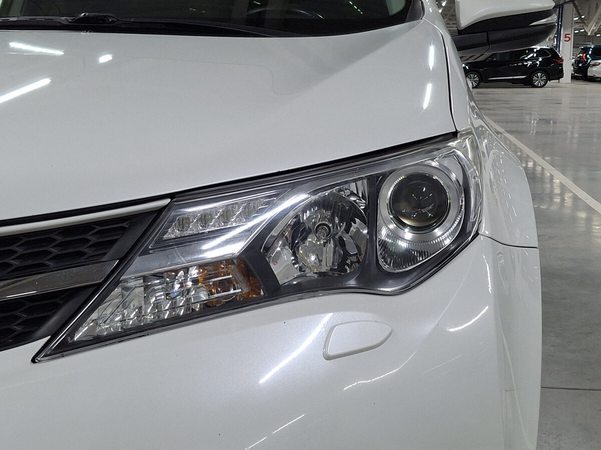 Toyota RAV4 IV (XA40), 2014 - Фото №16