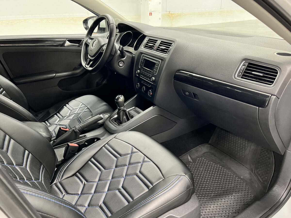 Volkswagen Jetta VI Рестайлинг, 2016 - Фото №10