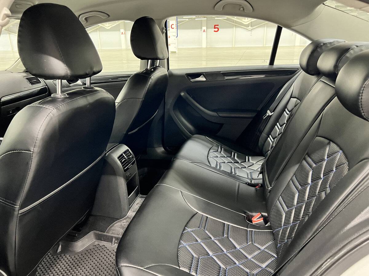 Volkswagen Jetta VI Рестайлинг, 2016 - Фото №11