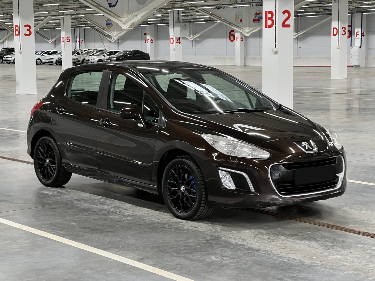 Peugeot 308 I Рестайлинг, 2012 - Фото №2
