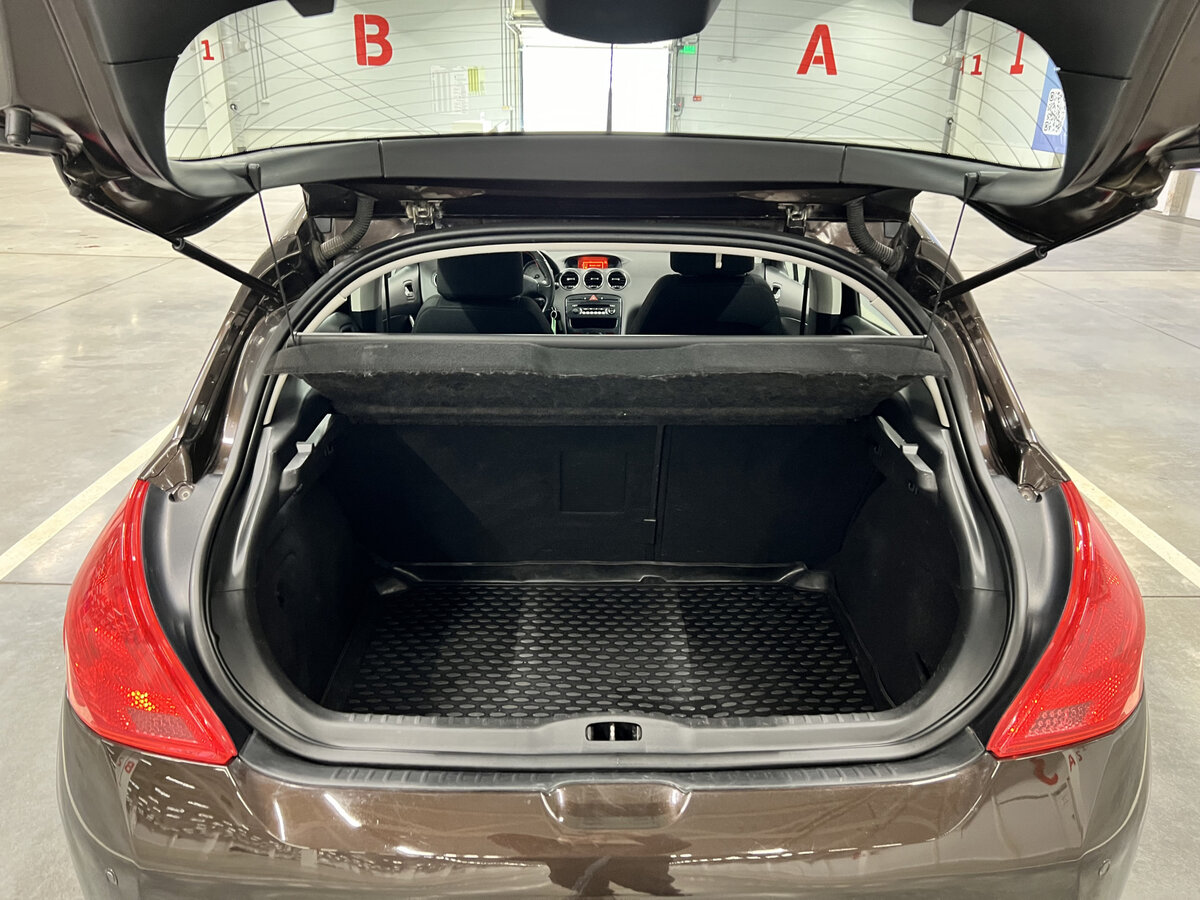 Peugeot 308 I Рестайлинг, 2012 - Фото №9