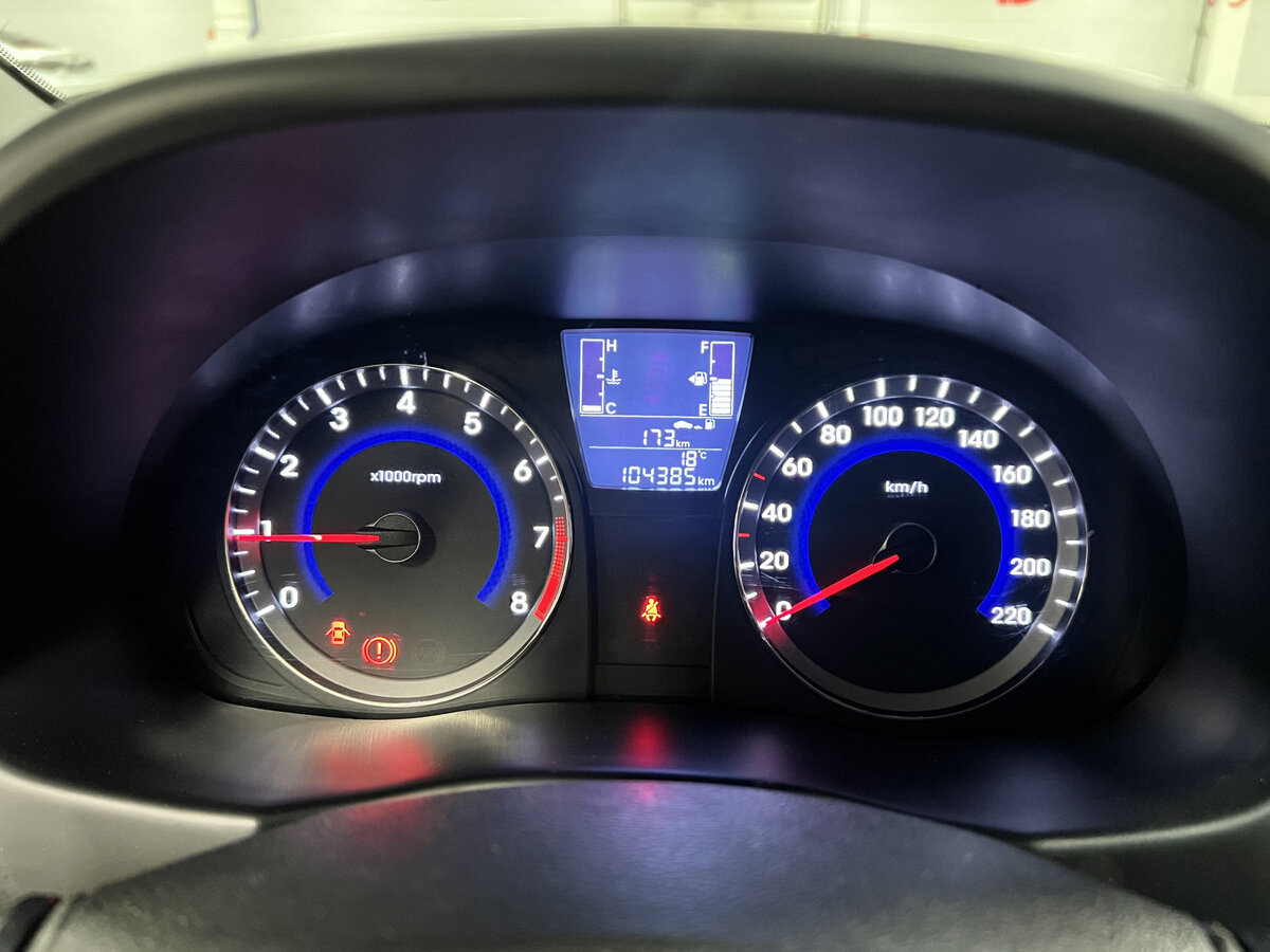 Hyundai Solaris I Рестайлинг, 2015 - Фото №12