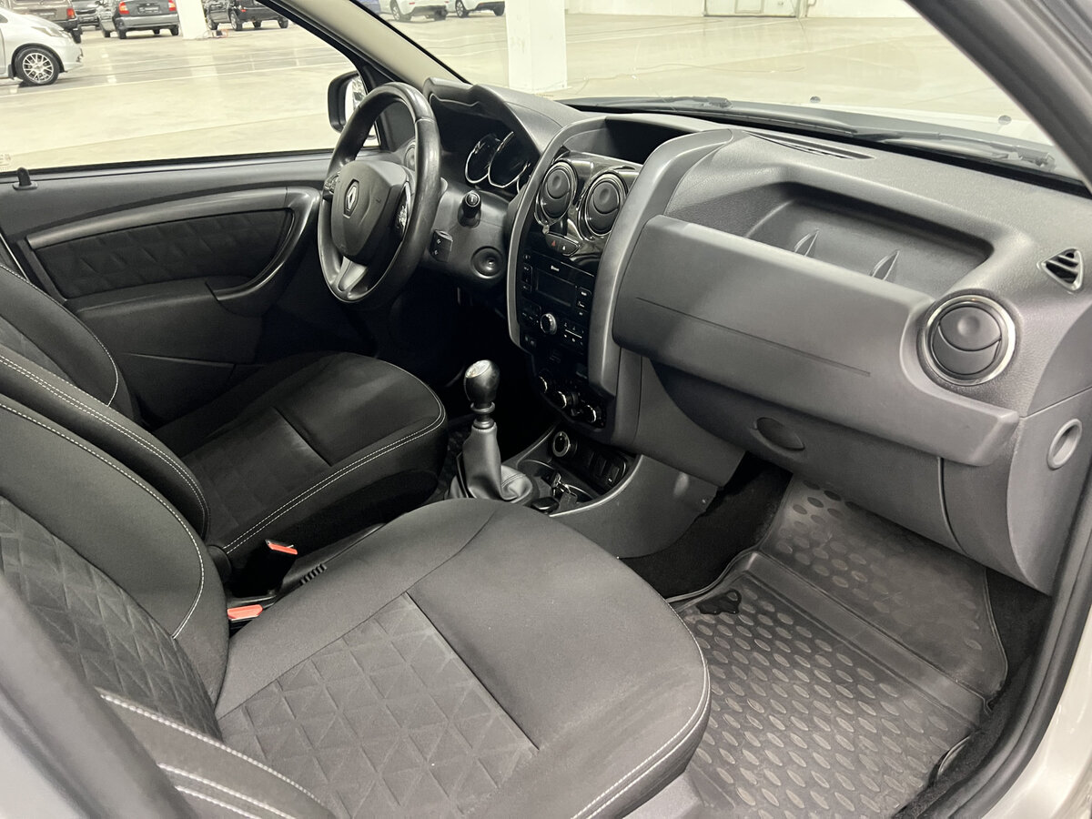 Renault Duster I Рестайлинг, 2017 - Фото №10