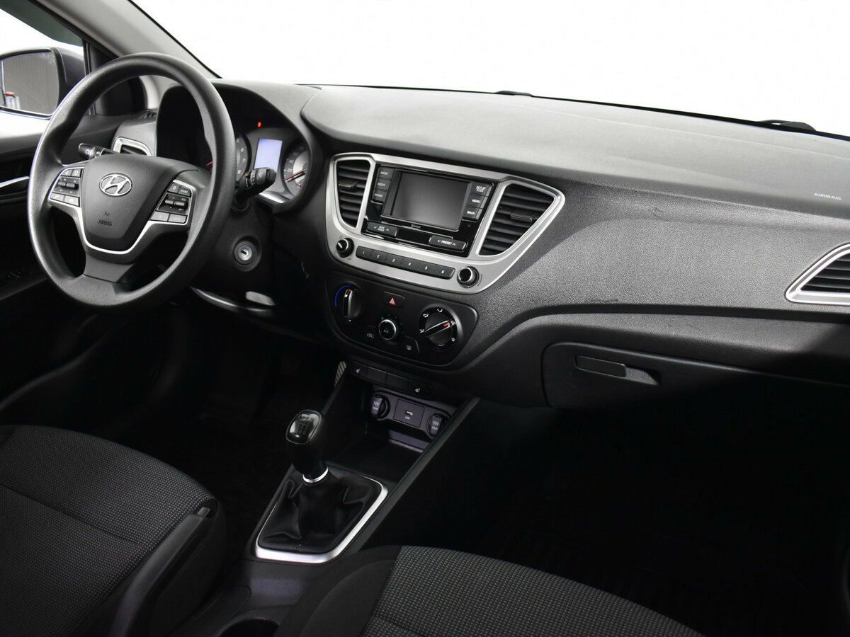 Hyundai Solaris II Рестайлинг, 2021 - Фото №9