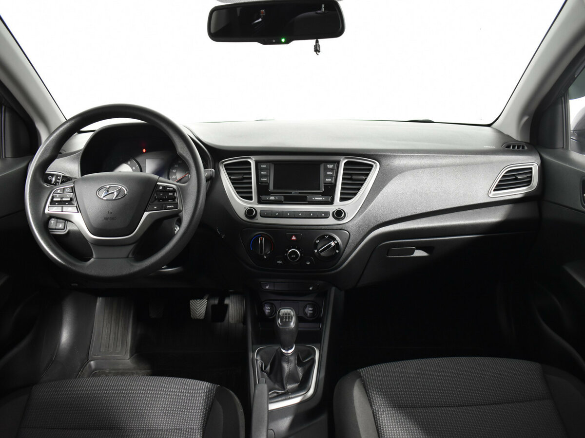 Hyundai Solaris II Рестайлинг, 2021 - Фото №10
