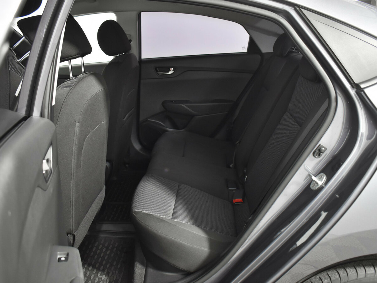 Hyundai Solaris II Рестайлинг, 2021 - Фото №11