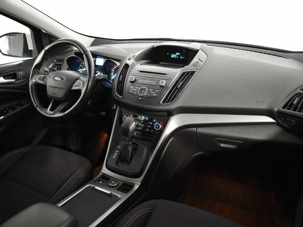 Ford Kuga II Рестайлинг, 2017 - Фото №7