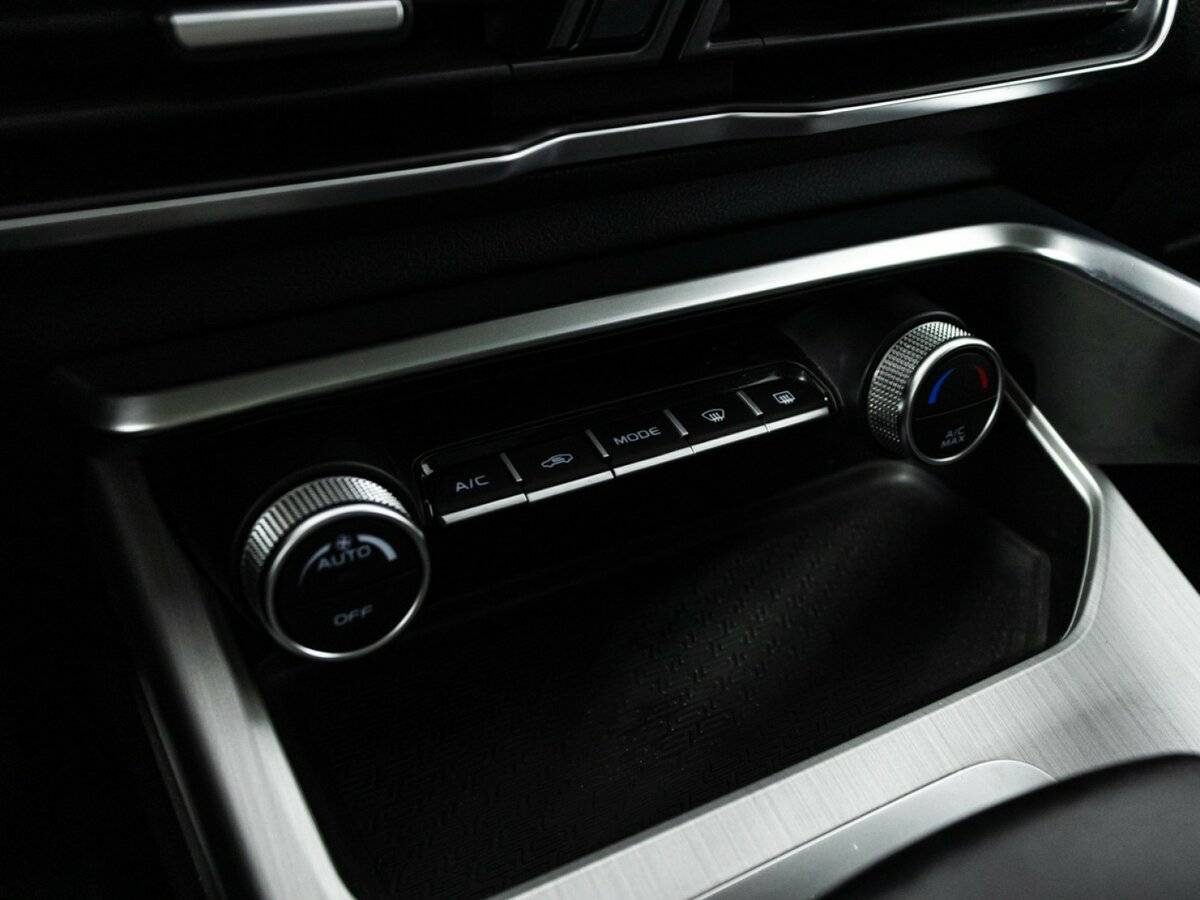 Geely Coolray I, 2022 - Фото №15